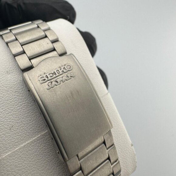 Seiko 5 Automatic 17 Jewels - Vintage Wrist Watch - Made in Japan - Picture 7 of 8